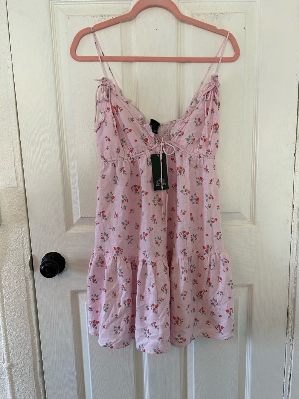 Women's pink XS Ruffle Triangle Cup Mini Babydoll Dress - Wild Fable Pink berry